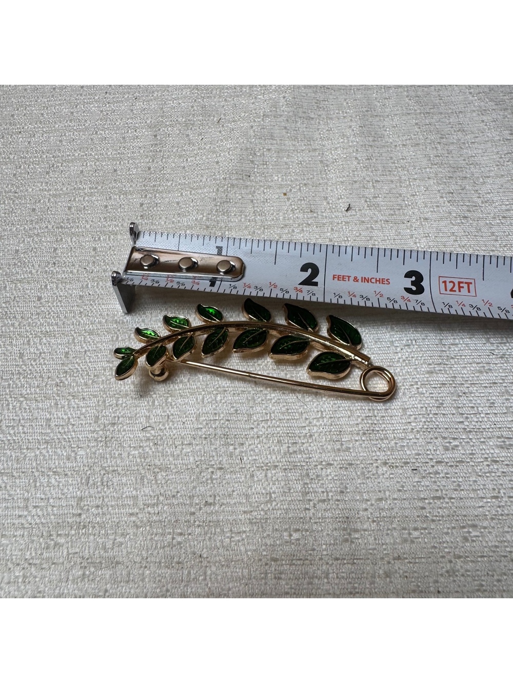 Vintage Green Enamel Leaf Brooch Gold Tone Safety Pin Branch 3" - Picture 5 of 5